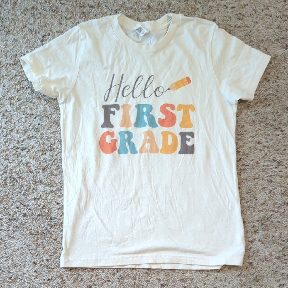 Kids 'Hello First Grade' 1st Day of School Graphic Tee, Size Youth Medium